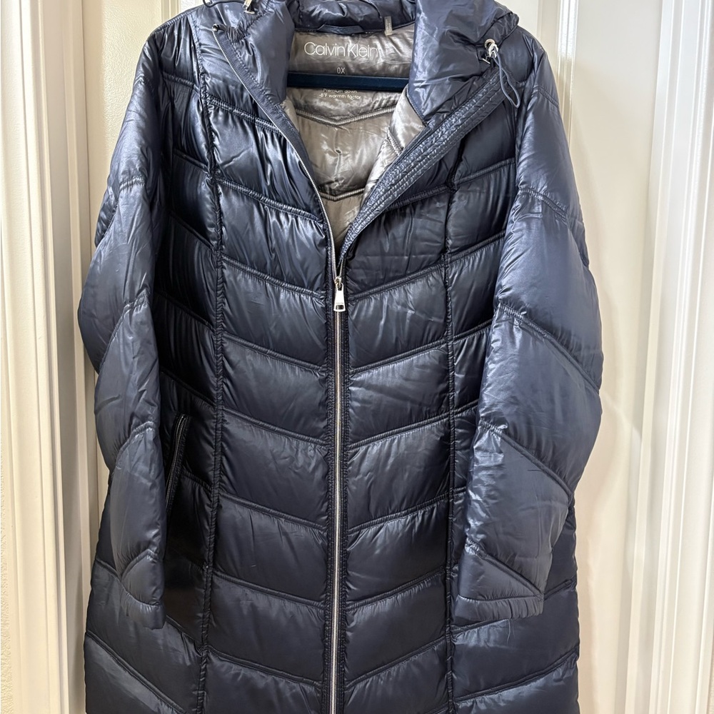 Calvin Klein Women's Navy Puffer Jacket